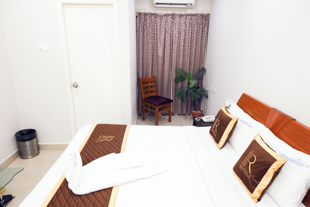 R-Hotels Rithikha Inn Porur 10/17