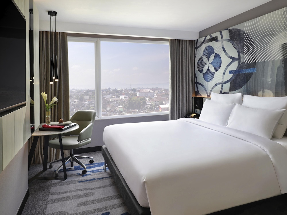 Novotel Suites Yogyakarta Malioboro 9/46