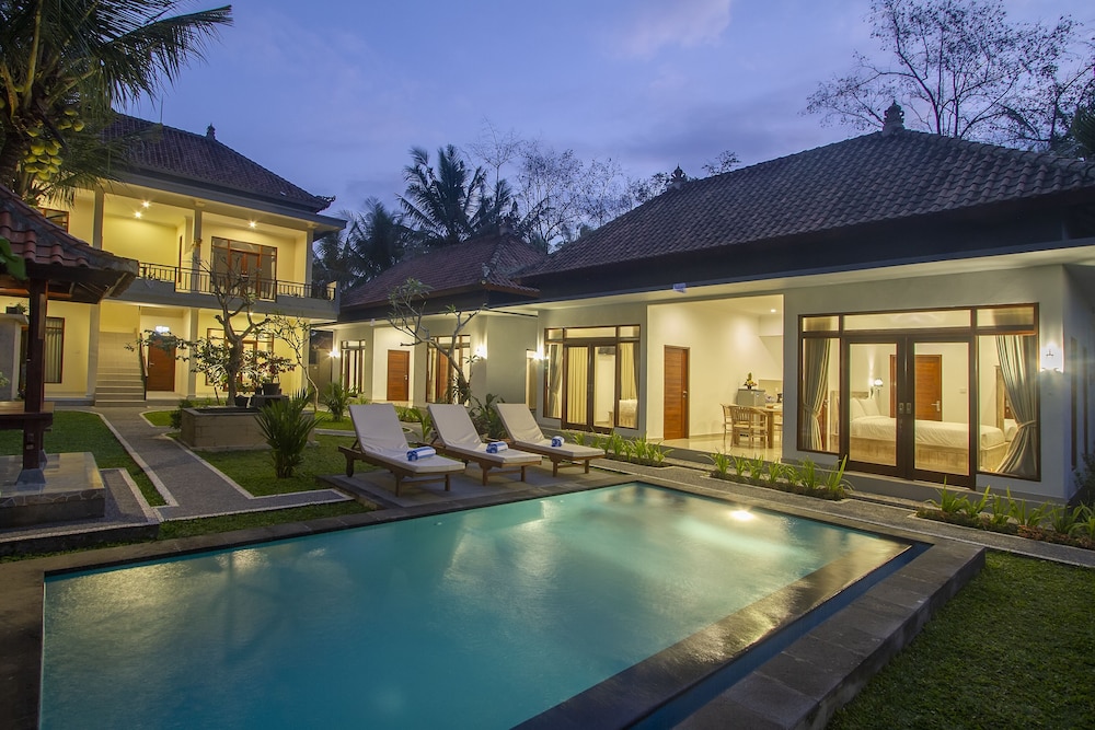 Pondok Ayu Shanti photo1