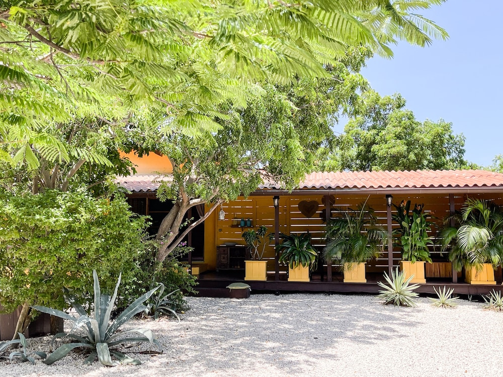 Jan Kok Lodges 4/47