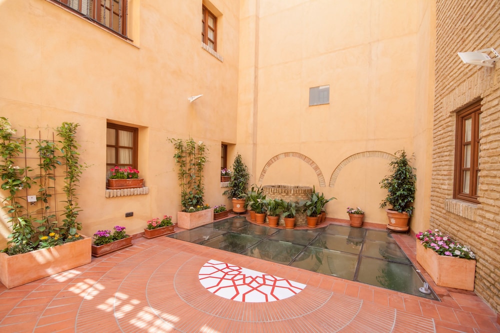 Hotel Boutique Palacio Pinello 35/73
