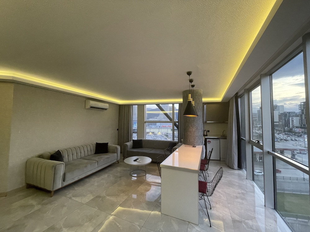 Le Luxe Suites Hotel & Spa 32/50