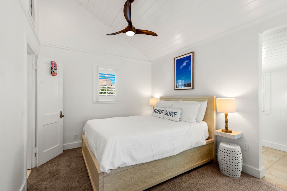 Sea Loft, Queen Bed, Kitchen