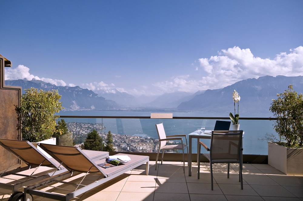 Le Mirador Resort and Spa 3/83