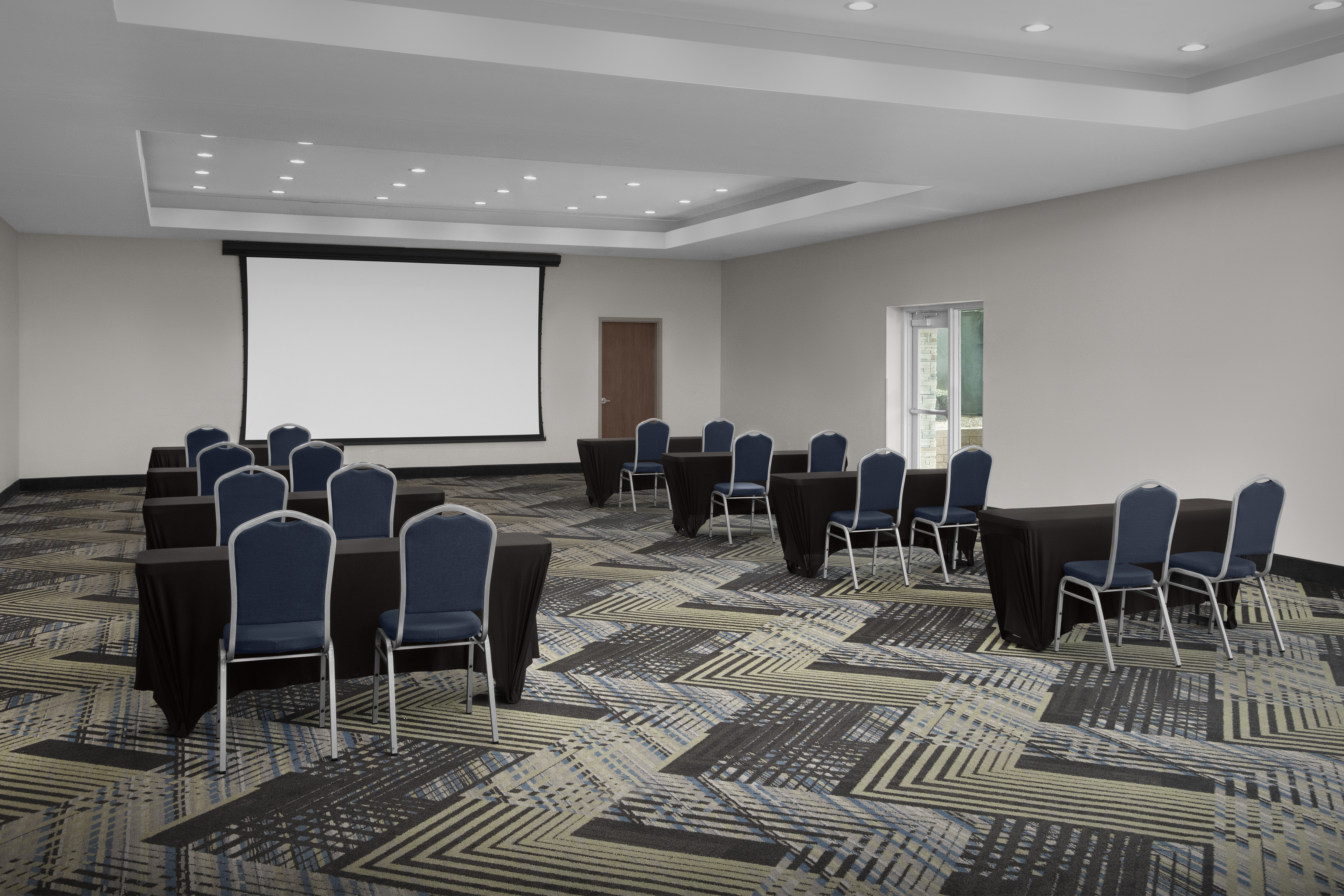 Holiday Inn Express Suites Birmingham North Fultondale 29/34