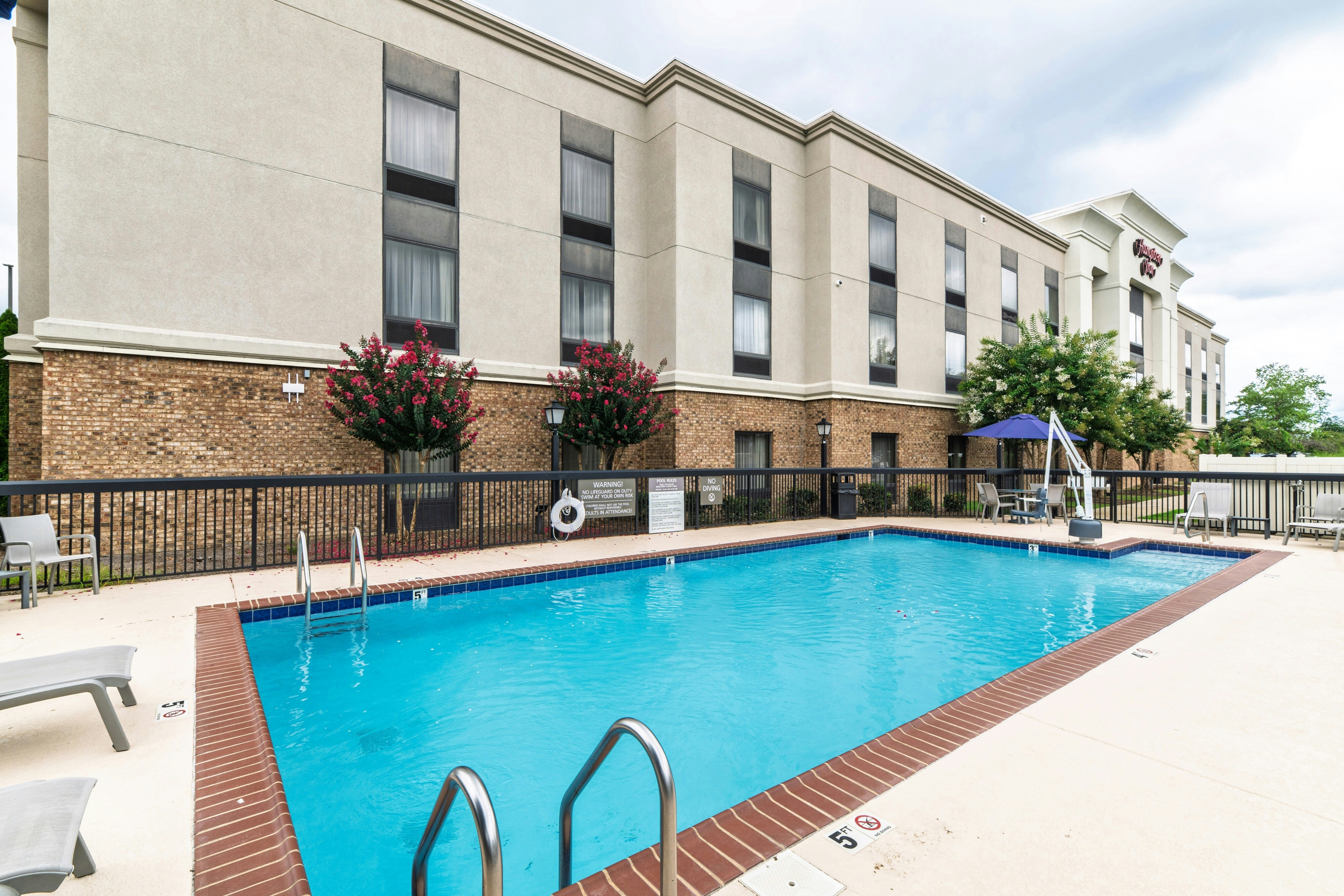 Hampton Inn Jasper 3/25