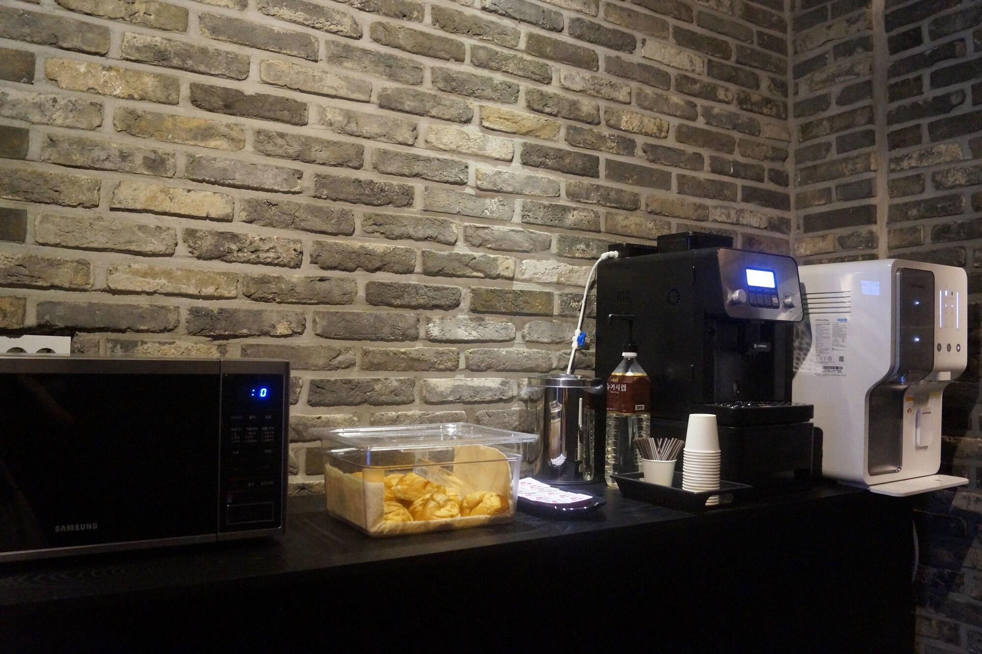 Design Hotel Xym 32/44