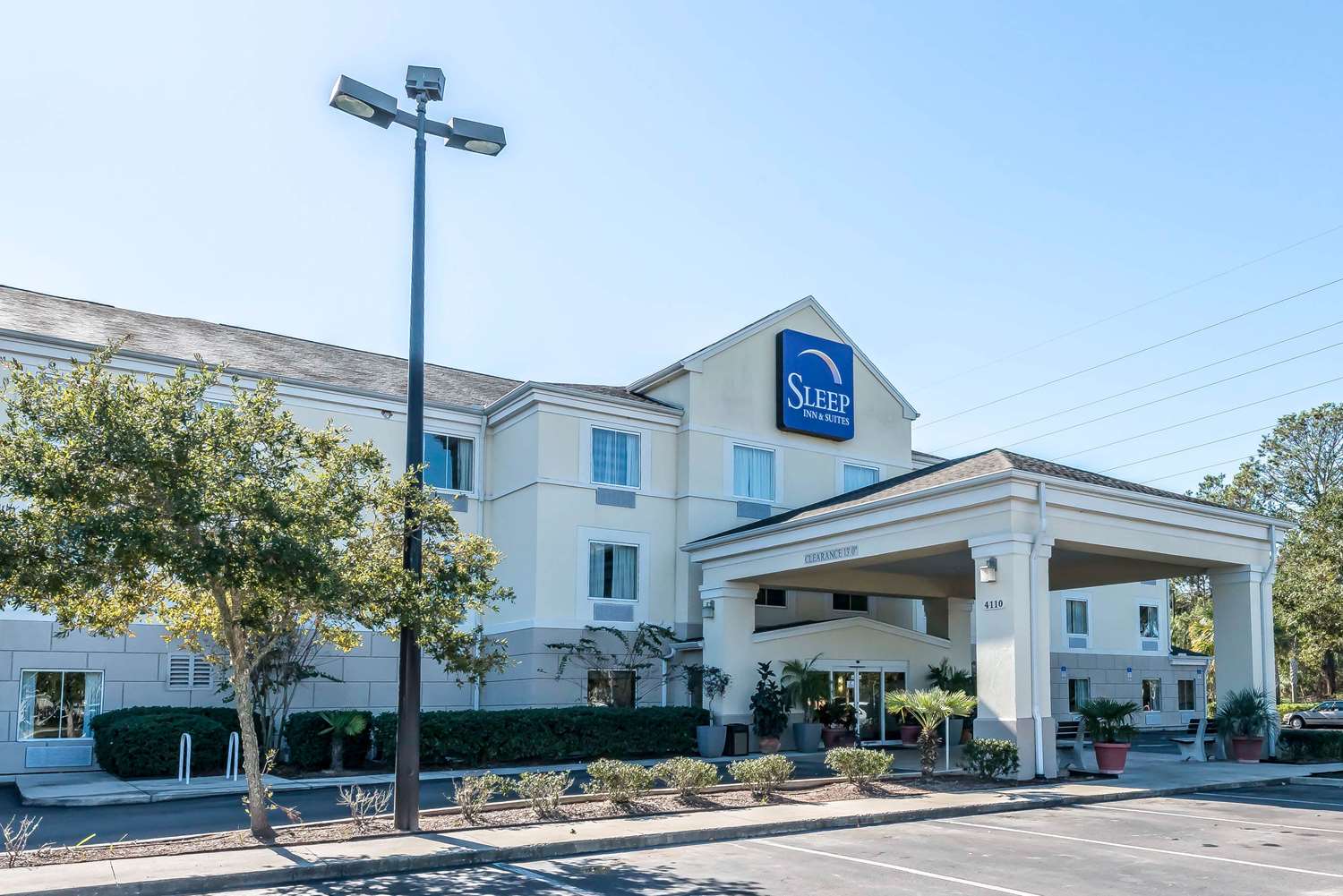 Sleep Inn & Suites University Shands 42/47