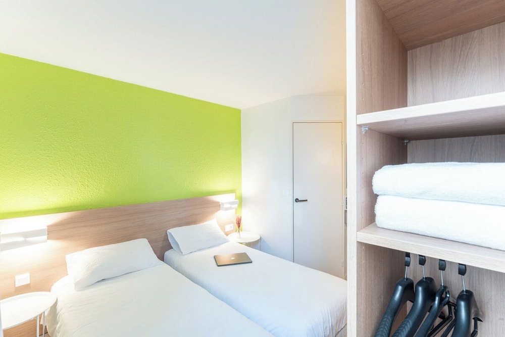 Brit Hotel Tours Nord 18/59