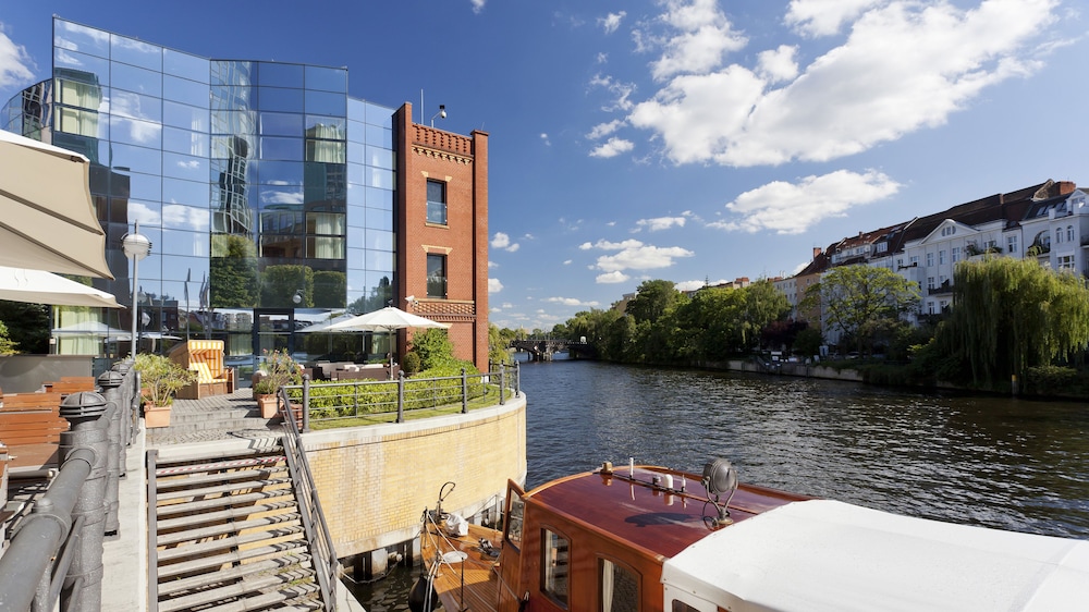 AMERON Berlin Villa ABION 43/50