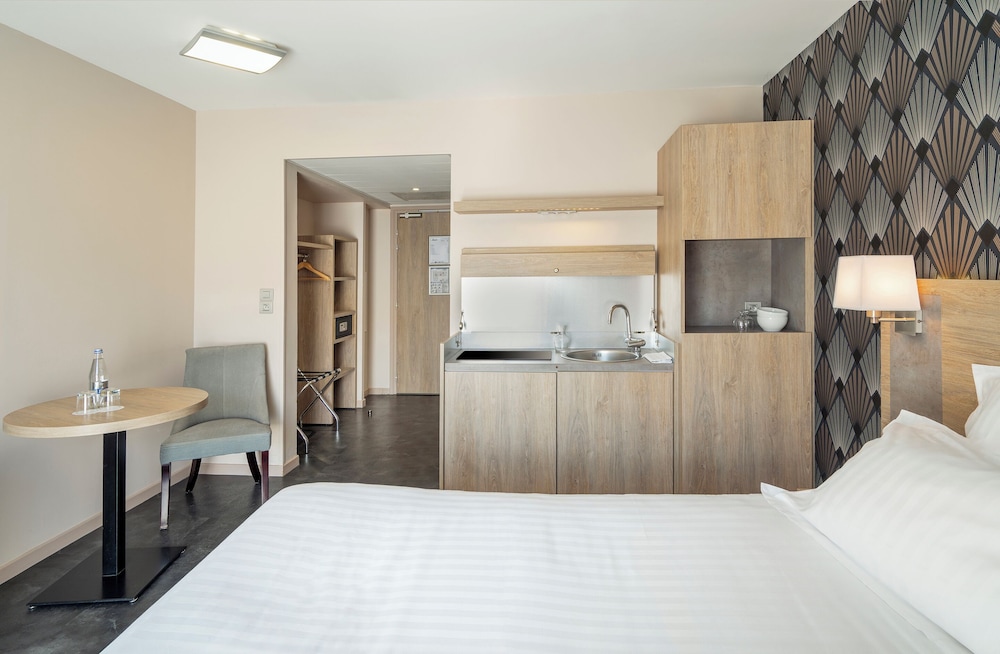 استوديو بسرير كينج، Best Western Les Aureliades 4/10