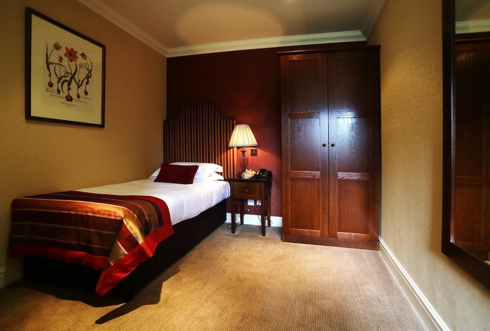 ROOM, SINGLE, SINGLE BED