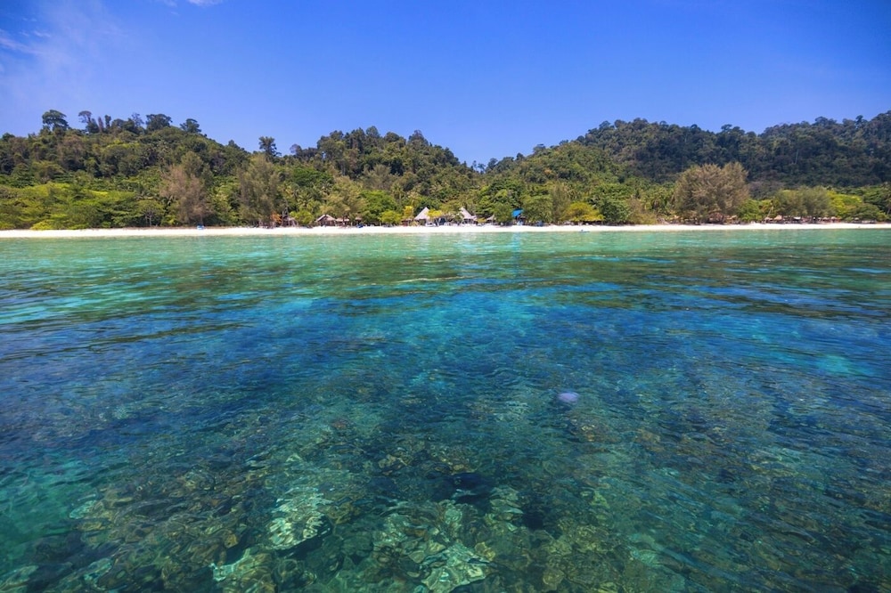 Mayalay Beach Resort 31/50