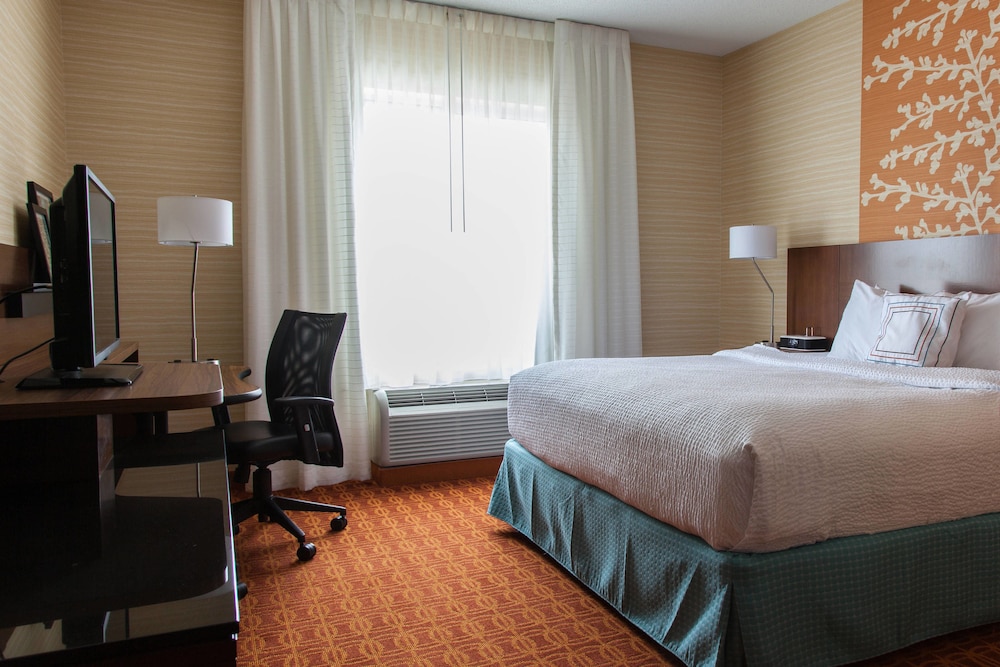 Fairfield Inn & Suites Ithaca 12/43