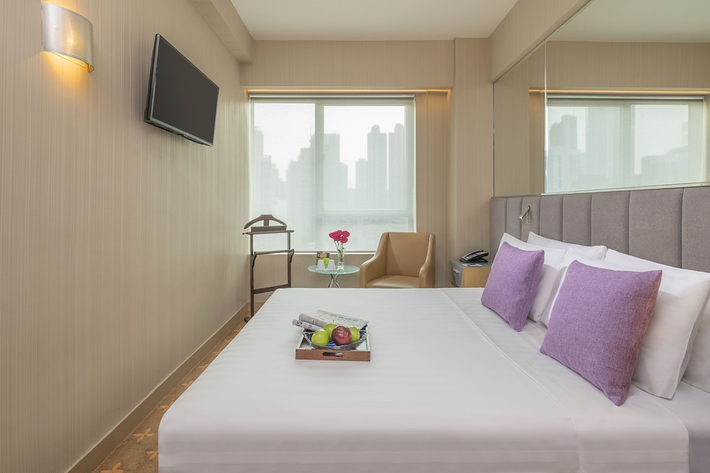 Silka Far East Hotel 24/50