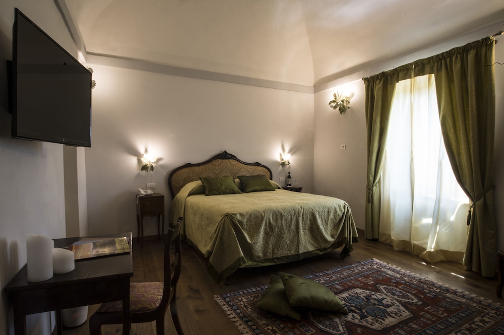 Palazzo Pacini 25/77