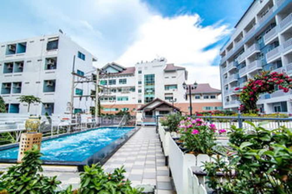 Sutus Court 5 5/57