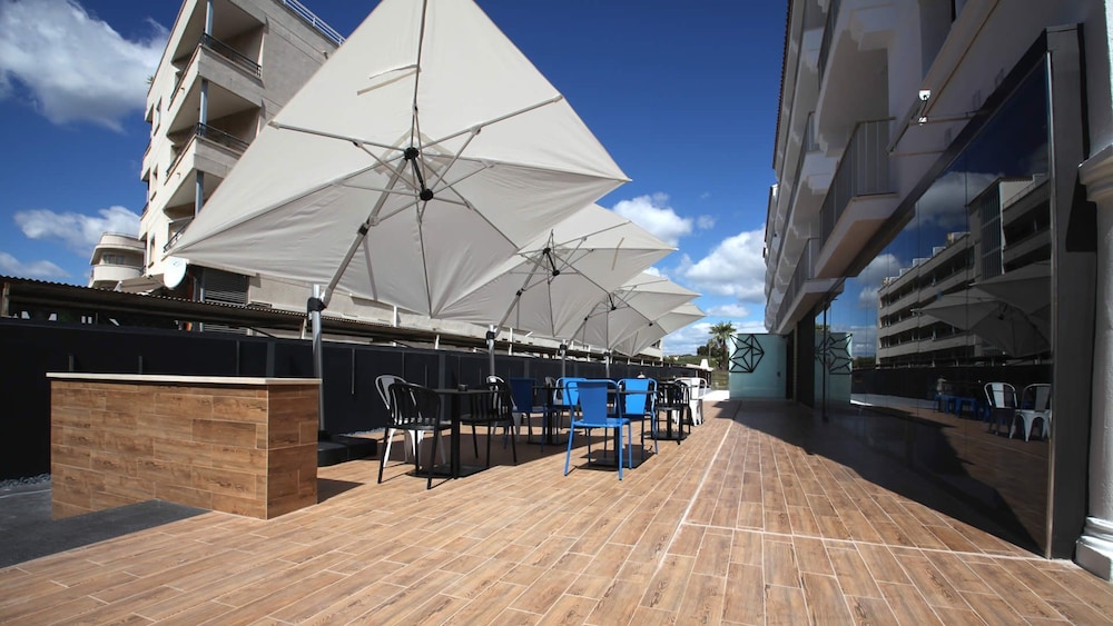The Element Hotel 24/29