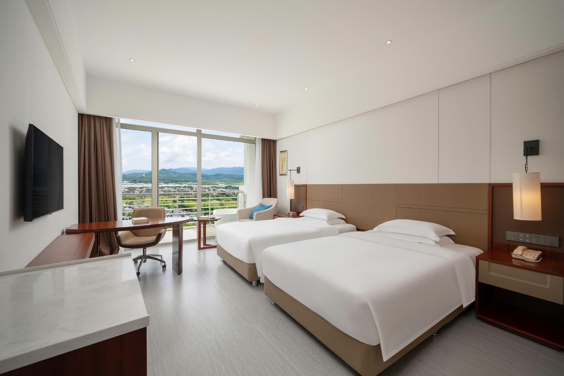 Deluxe, Twin Beds, Garden View