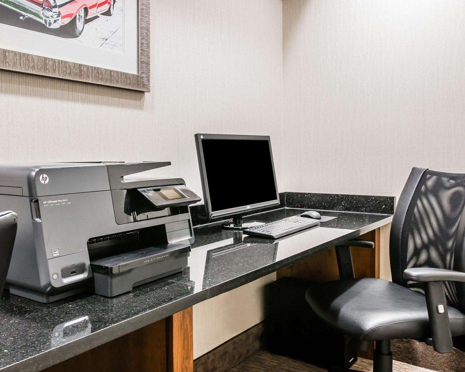 Quality Inn & Suites Warren - Detroit 36/43