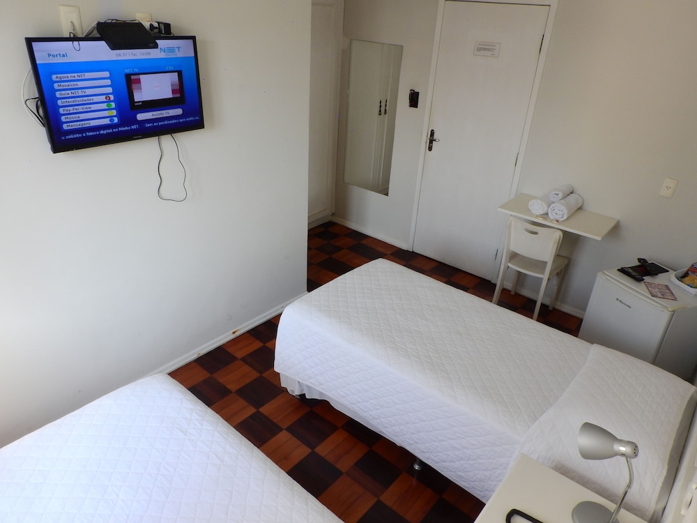 BRUGGEMANN HOTEL 8/49