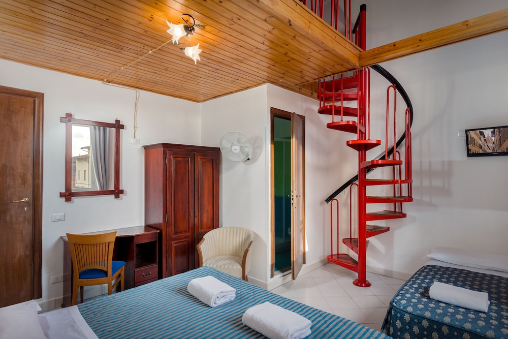 Casa Micol 7/17