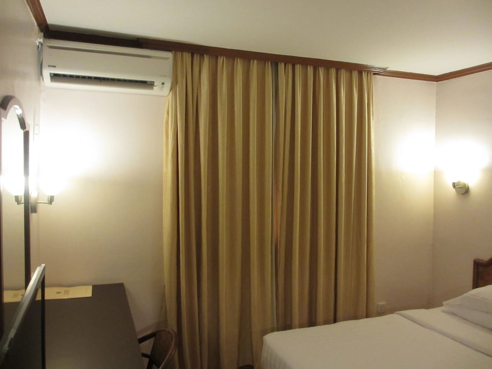 Sanbay Hotel 23/46