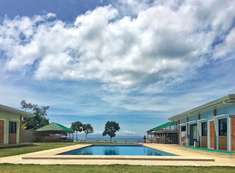 Relax Divers Bohol 22/36