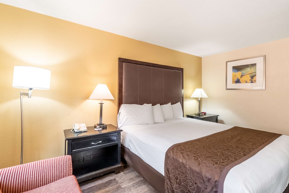 Americas Best Value Inn Suites Flagstaff 12/27