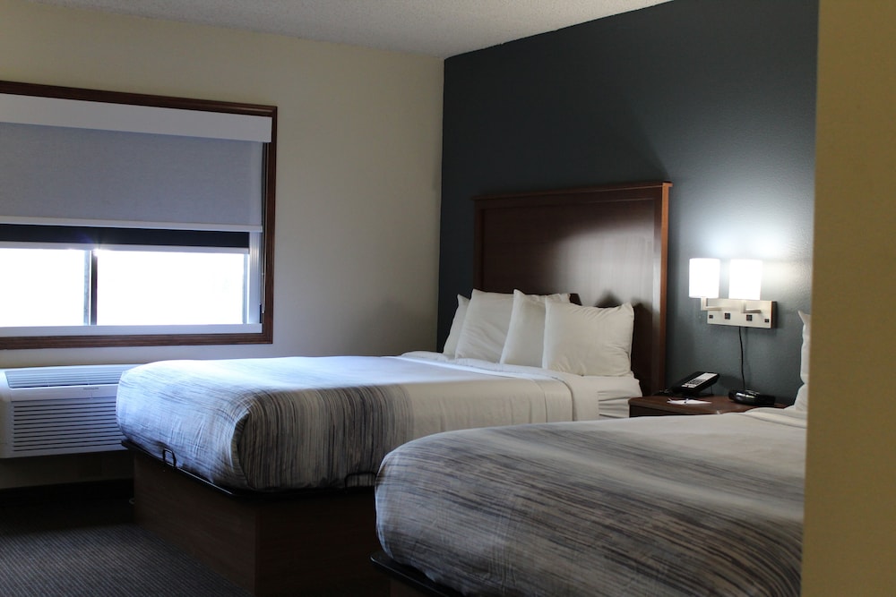 AmericInn by Wyndham Windsor Ft. Collins 21/62