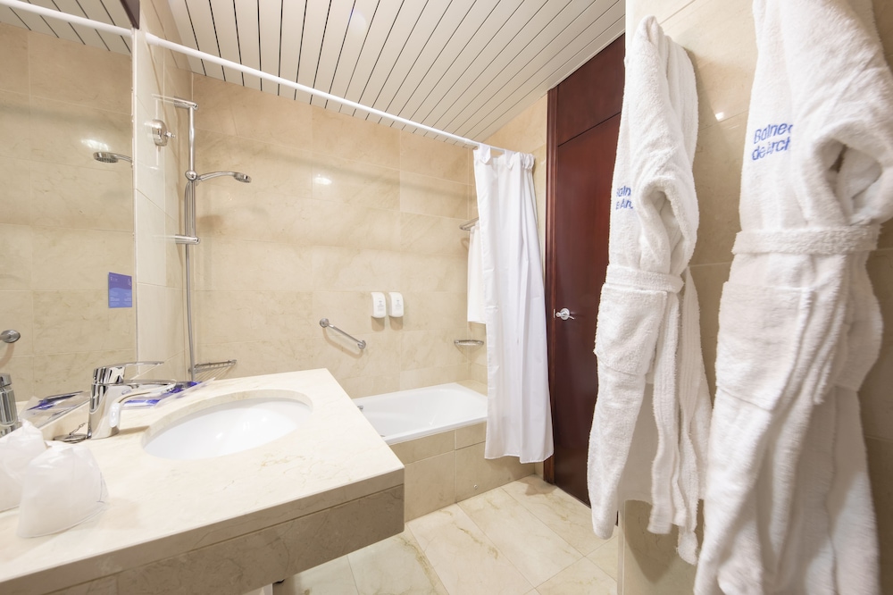 Balneario de Archena Hotel Leon 33/34