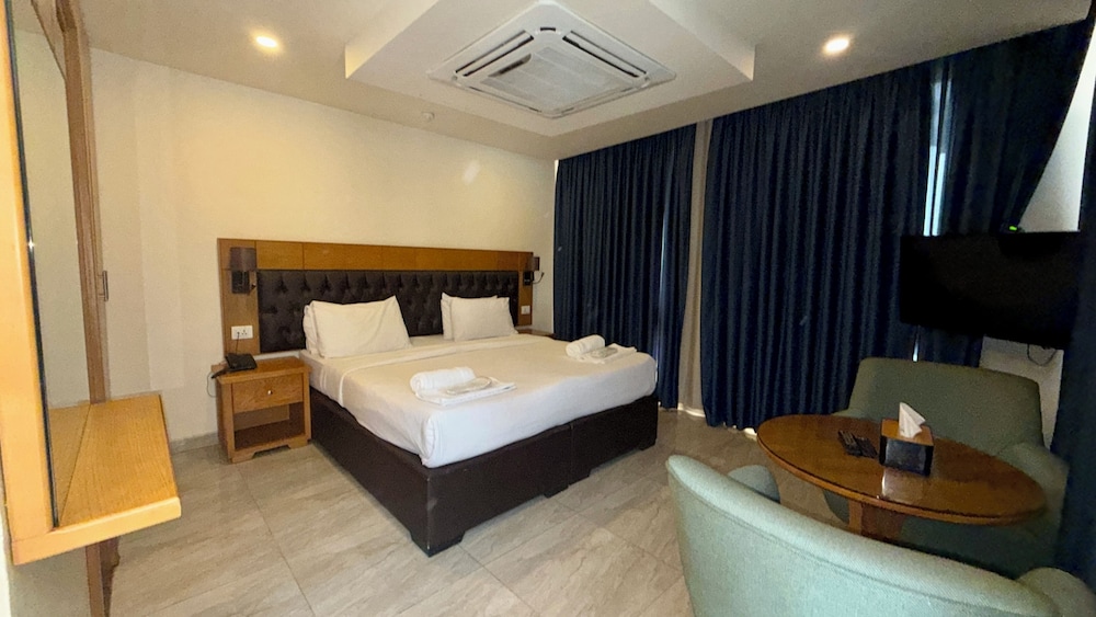Jewheret Alswefiah Hotel Suites 19/45
