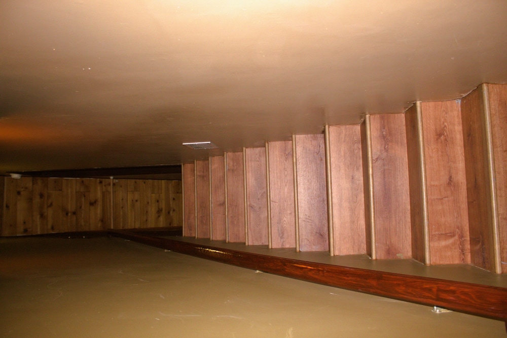 Goldmine Lodge 27/50