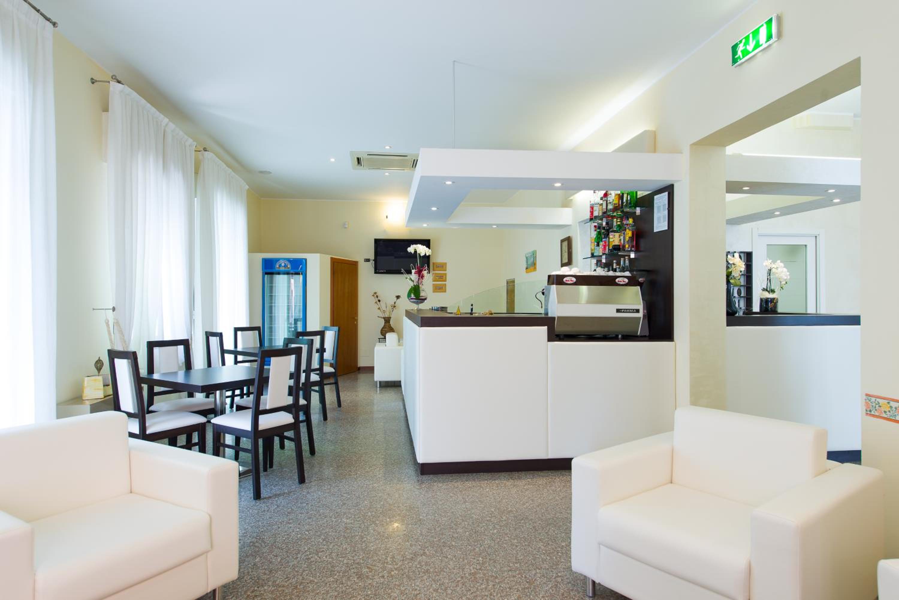 Hotel Galassia 38/50