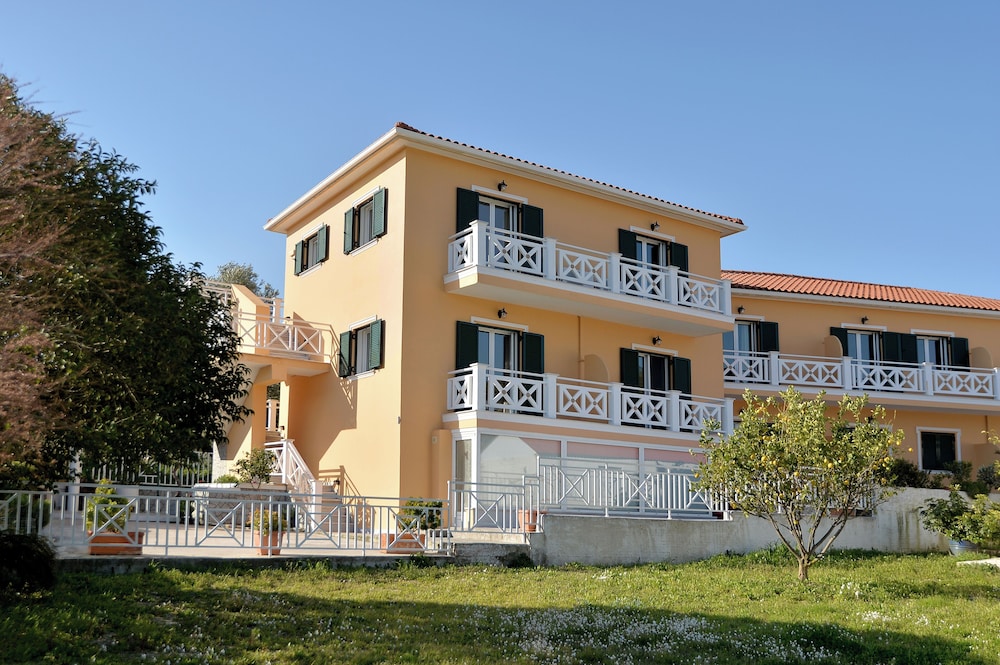 Villa Reverenza 60/65