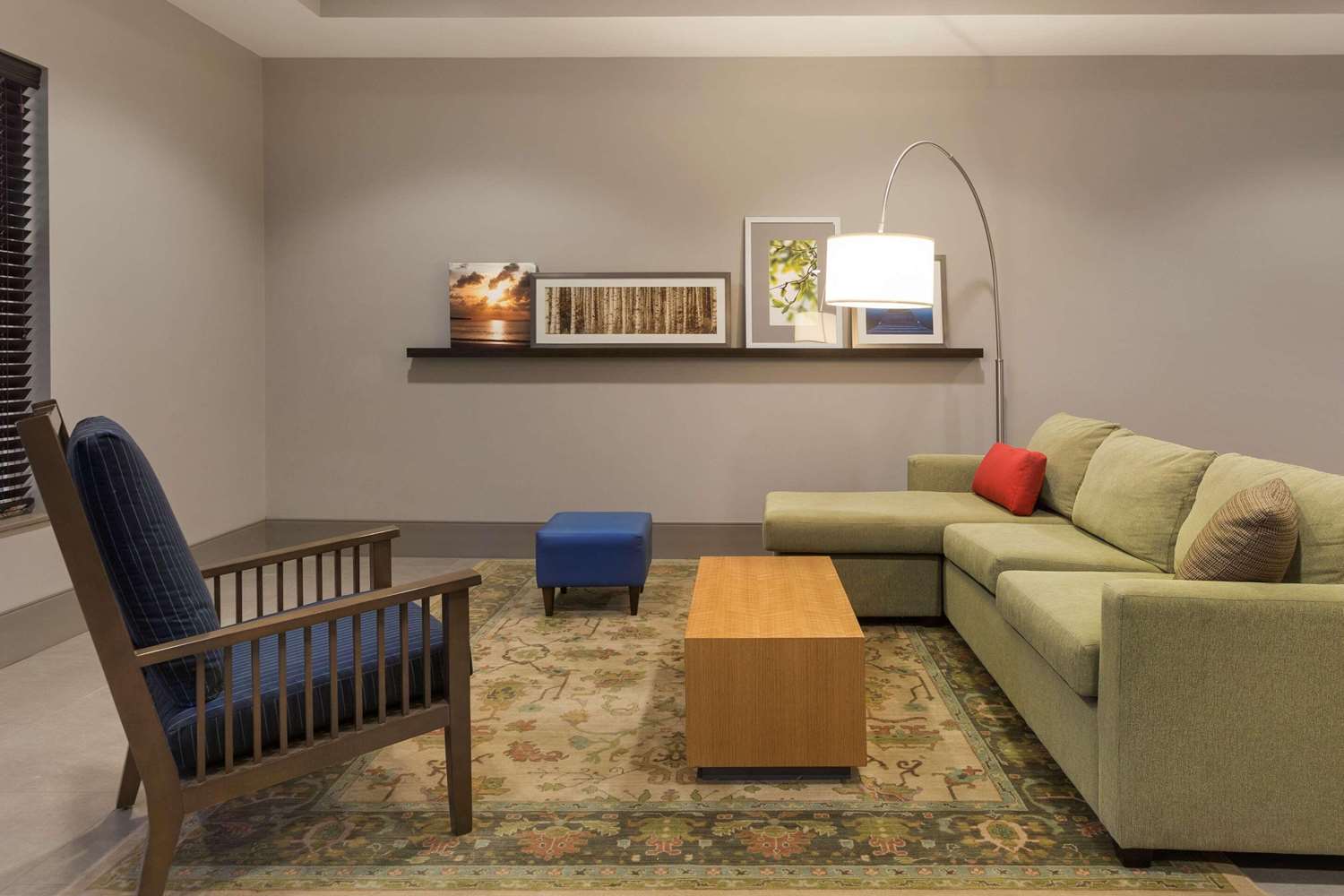 Country Inn & Suites by Radisson, Bloomington at Mall of America 7/18