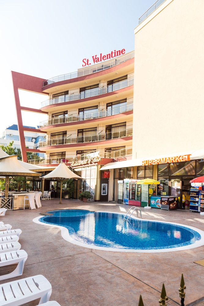 Saint Valentine Hotel 4/43