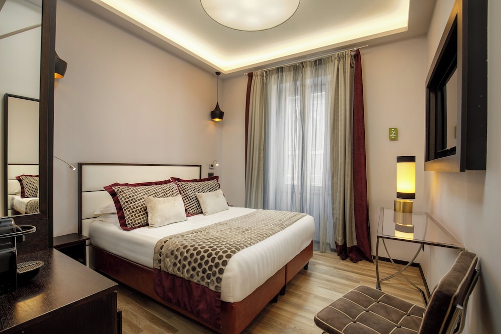 Flaneur - Rooms & Suites by Visconti 2/50