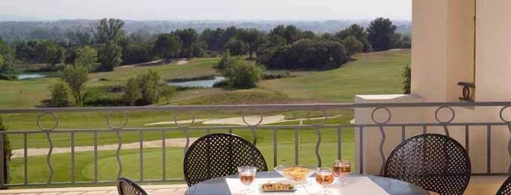 Madame Vacances Residence Provence Country Club 38/50