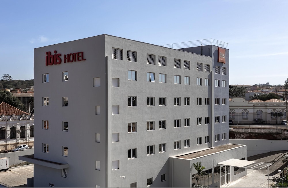 Ibis Jaboticabal 4/47