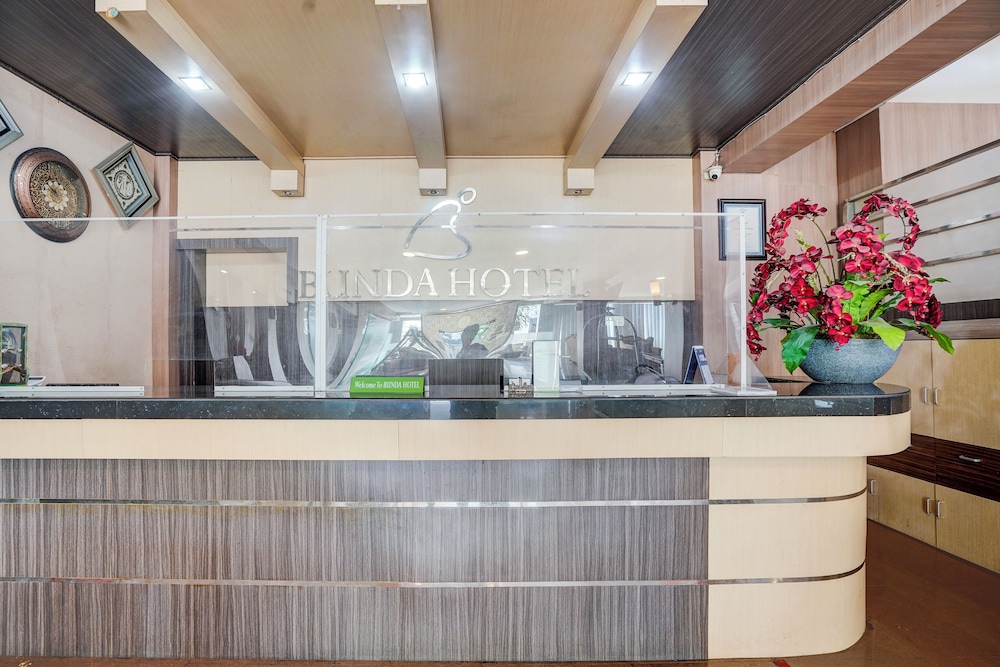 Townhouse Oak Padang near RTH Imam Bonjol formerly Bunda Hotel 10/60