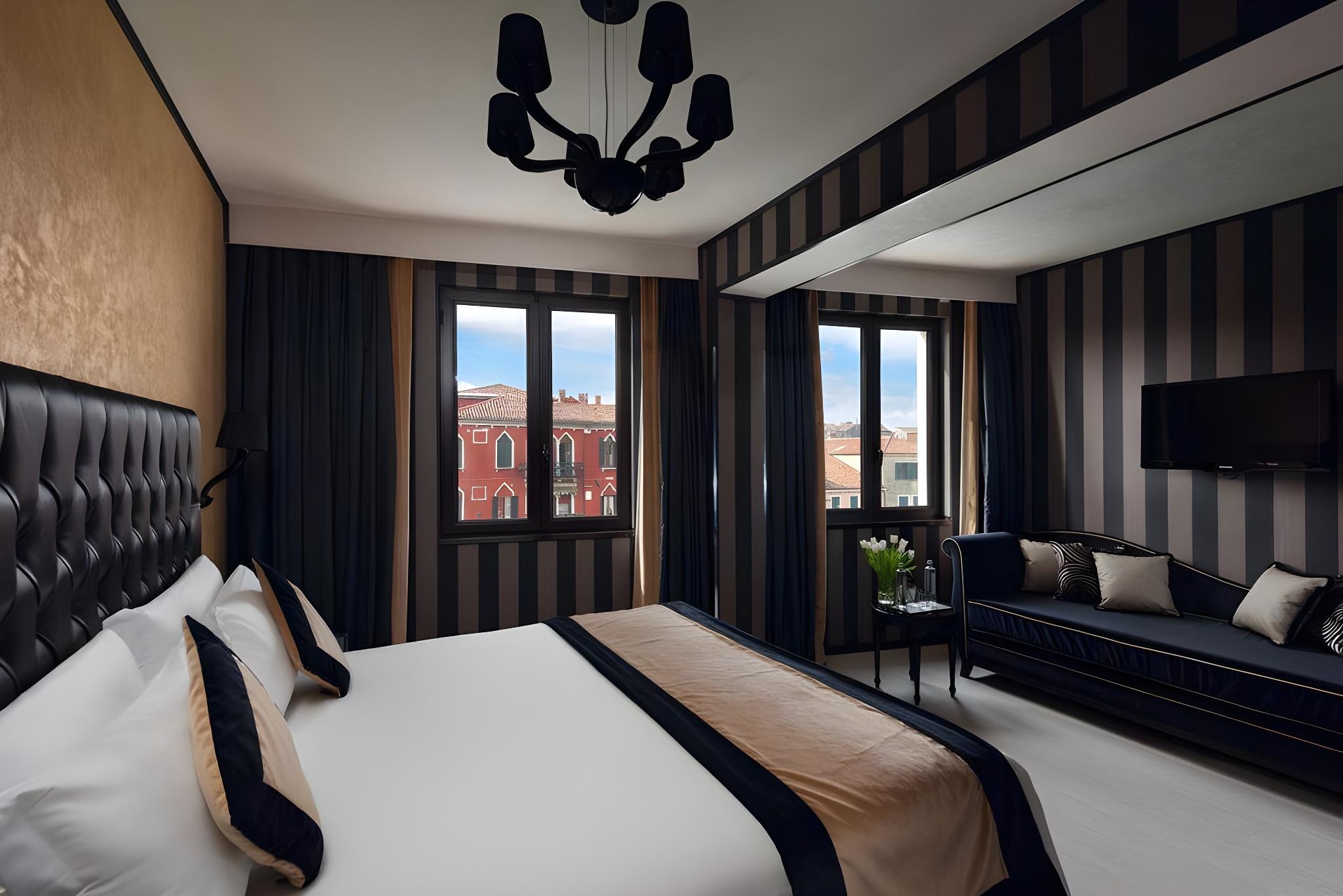 Junior Suite, Studio, Canal View