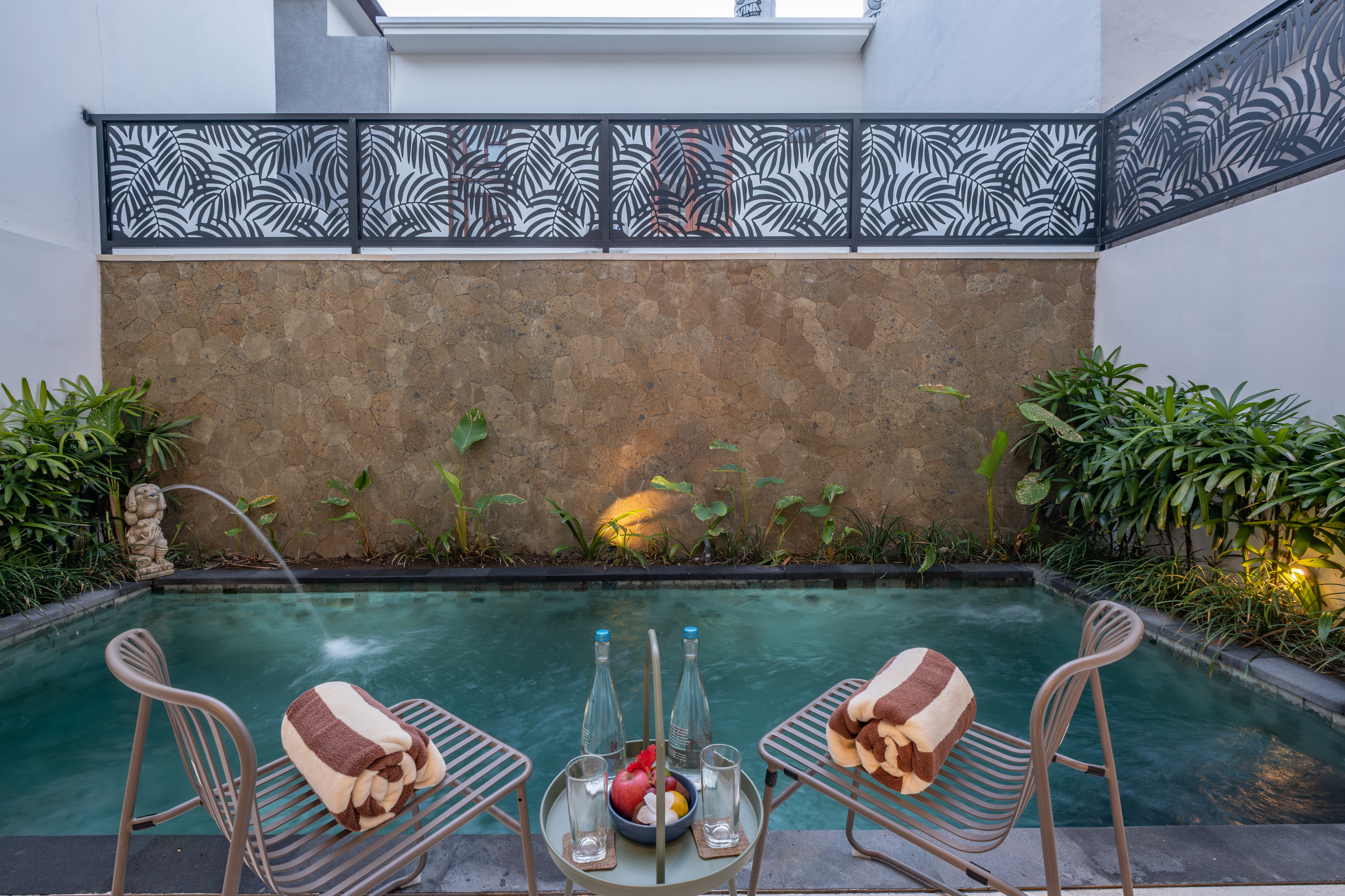 Taman Seminyak Suites 11/16