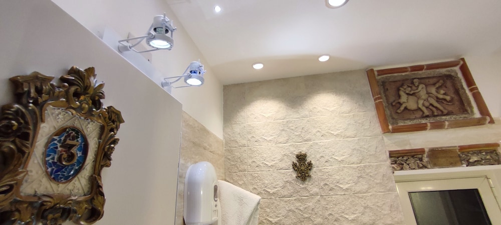 Villa Arianna 4/50