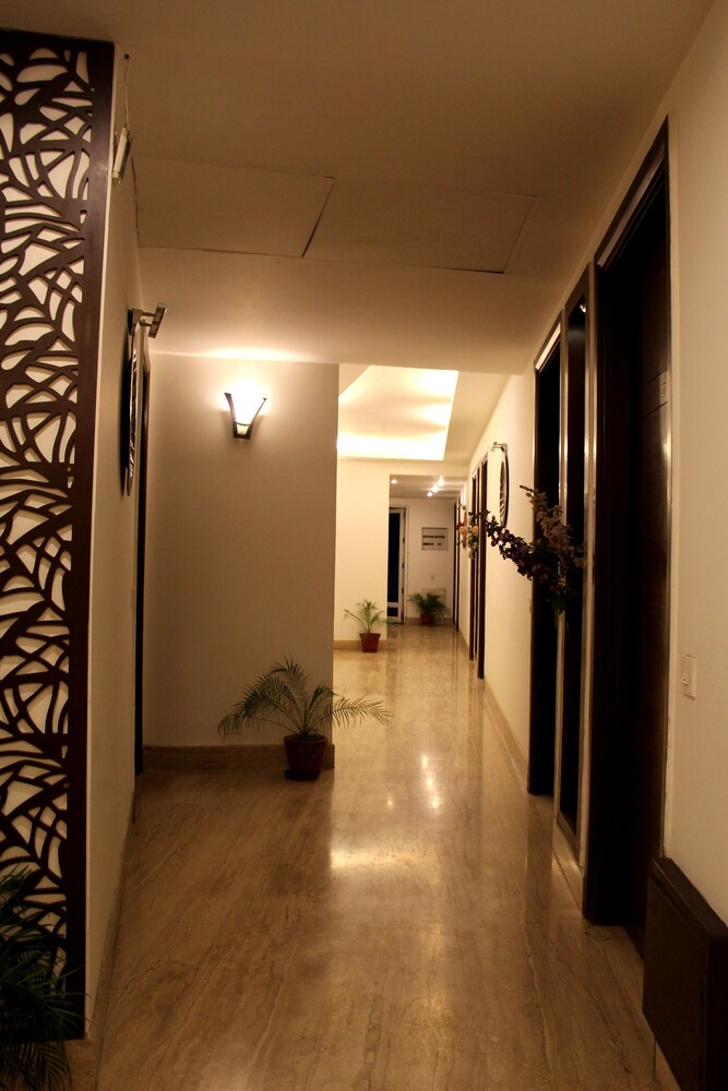 Haris Court Gurgaon 37/50