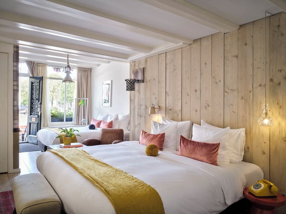 ROOM, CANAL VIEW, XL