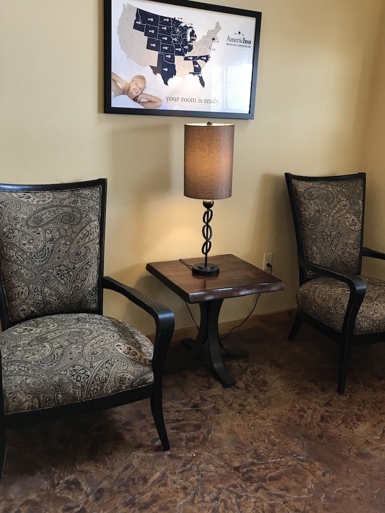 AmericInn by Wyndham Fargo Medical Center 43/59