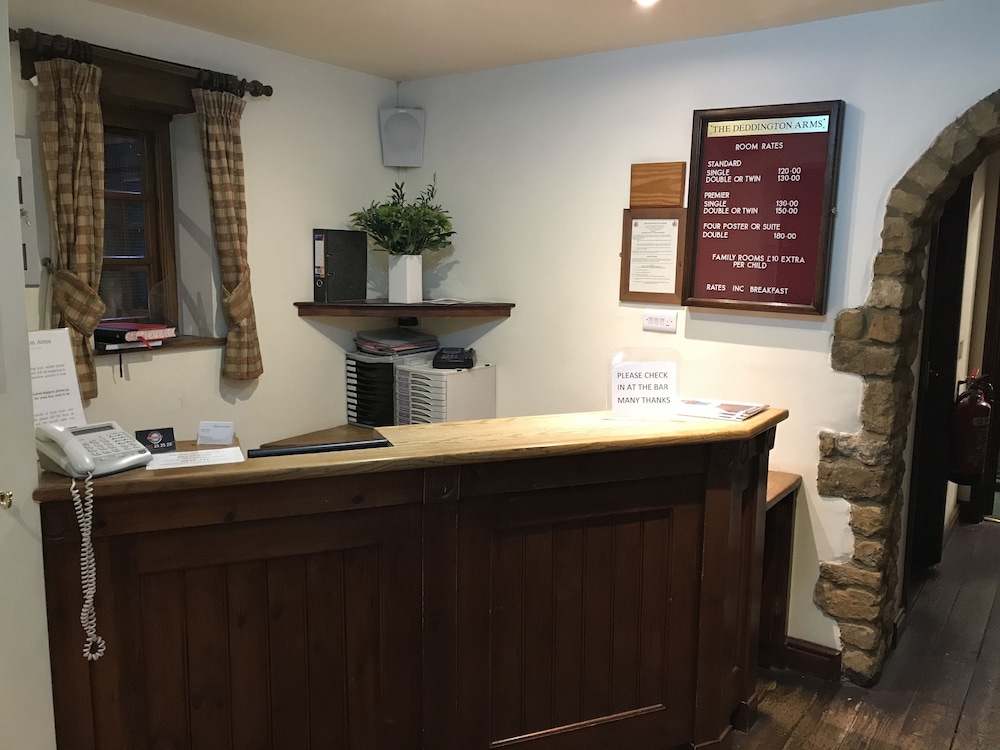 Deddington Arms 3/34