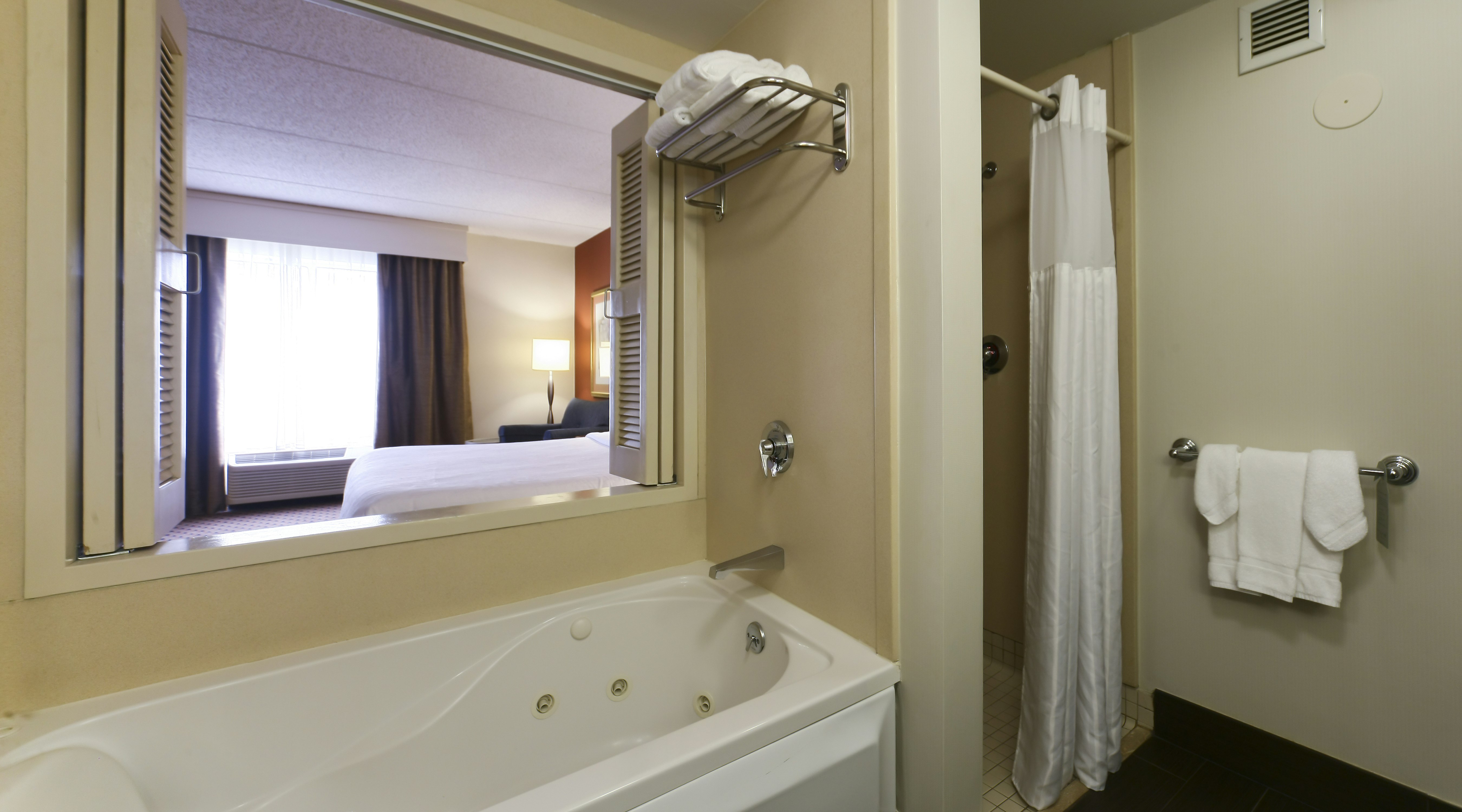 Hilton Garden Inn Secaucus Meadowlands 62/62