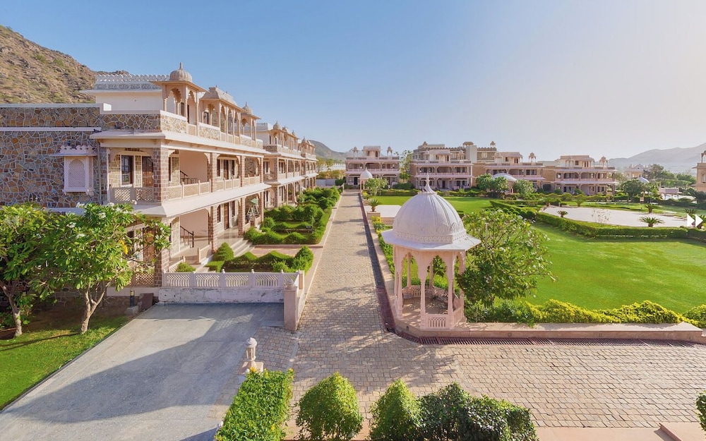 Bhanwar Singh Palace 19/24